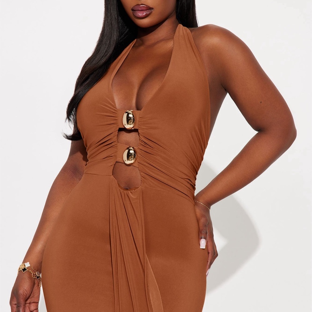 Fashion Nova Brown Backless Maxi Dress - Picture 6 of 7